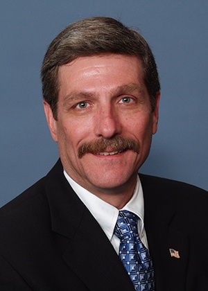 Head shot of Craig-Weisman Head shot of Craig-Weisman