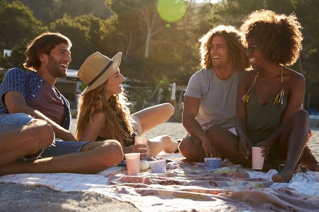 valentines day double date beach picnic