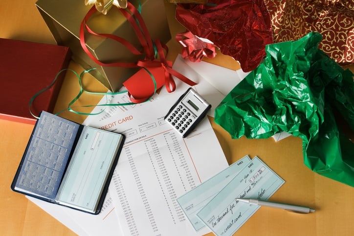 4 Quick & Easy Ways to Pay off Holiday Debt